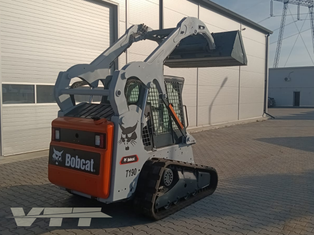 ID 5390 Bobcat T190