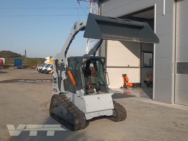 ID 5390 Bobcat T190