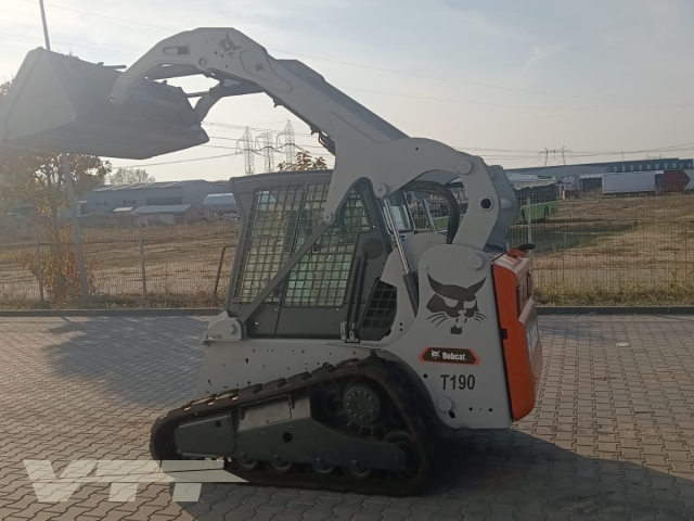 ID 5390 Bobcat T190