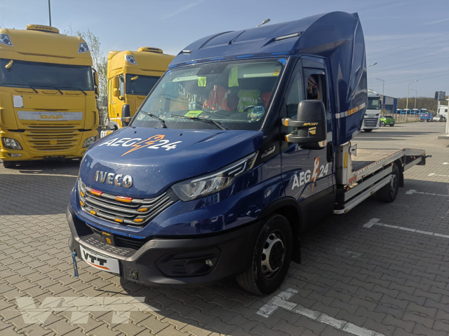 ID 5635 Iveco Daily 35S18