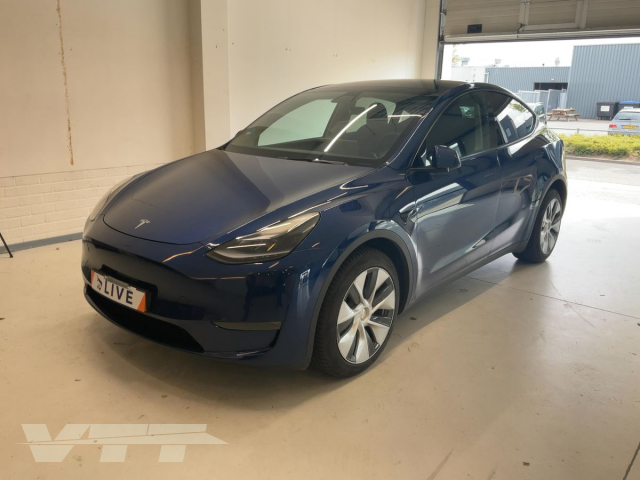 ID 5669 TESLA Model Y Max Range Dual AWD