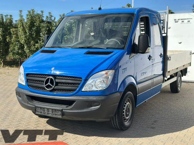 ID 5932 Mercedes-Benz Sprinter 313 CDI