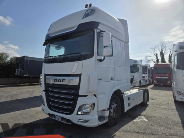 ID 5940 DAF XF 530FT + INTARDER